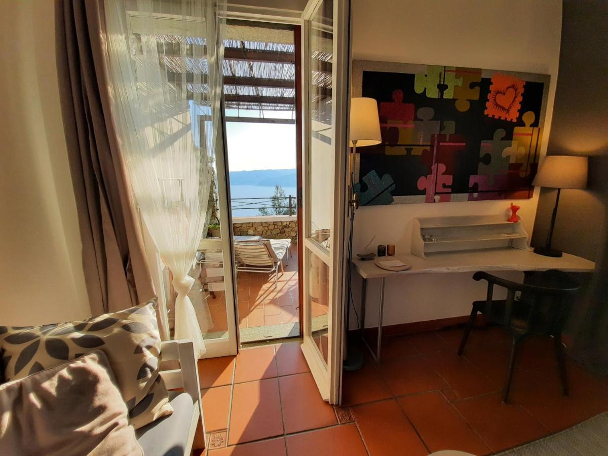 Le Terre Del Drago Apartment Bergeggi Exterior foto